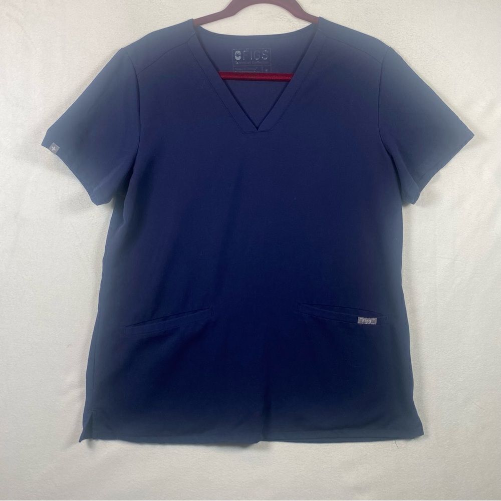 Figs Blue Technical Collection 2 Pocket V Neck Top Size Medium